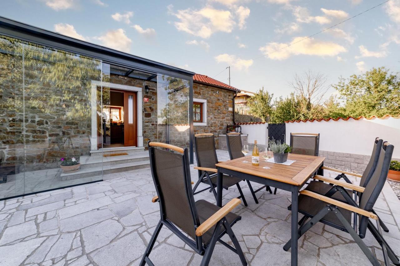 Sunny Hill Διαμέρισμα Vremski Britof Εξωτερικό φωτογραφία